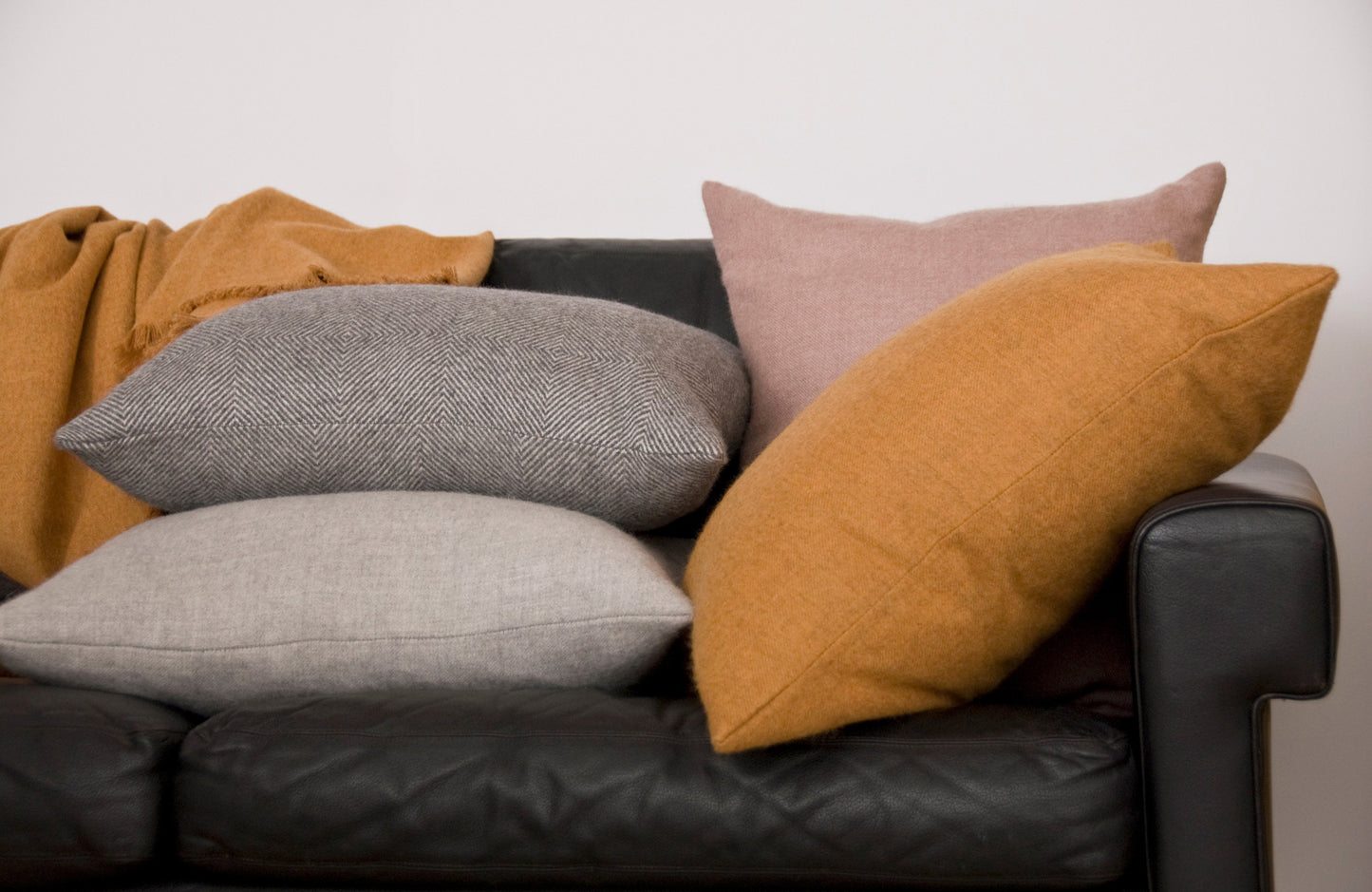 LIAM decorative pillow