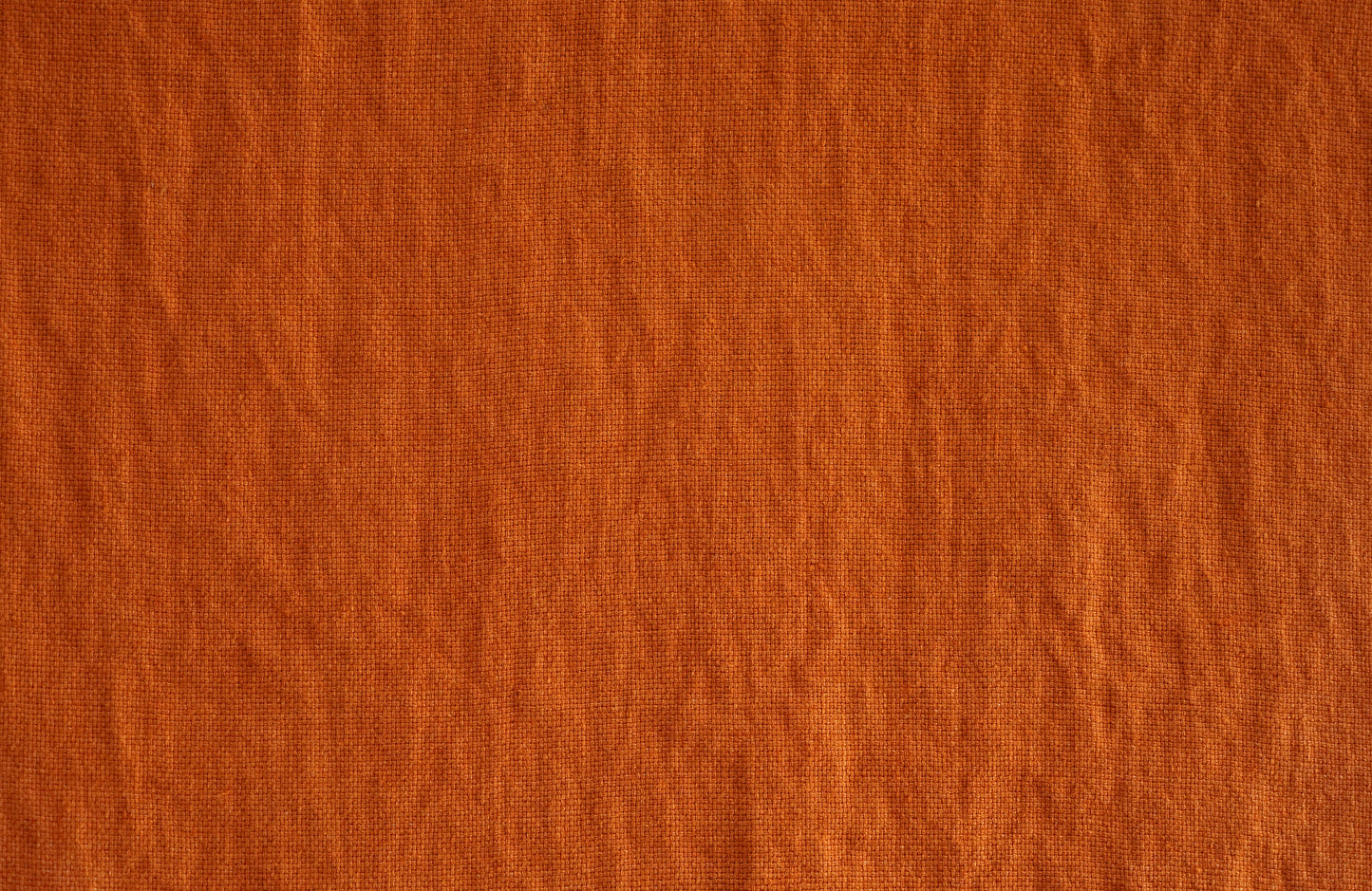 EDITH copper linen throw swatch