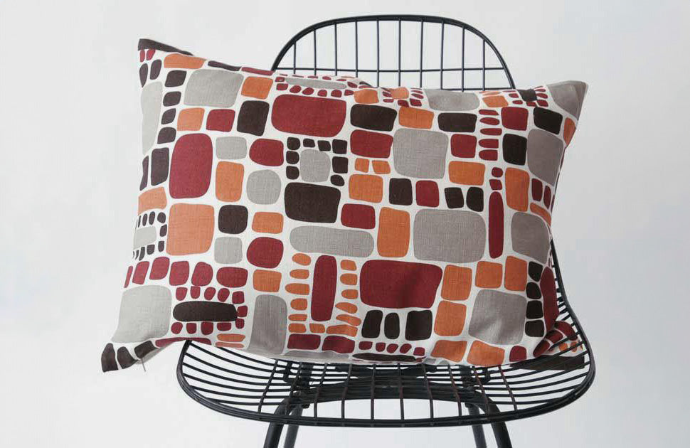 PEBBLES decorative pillow