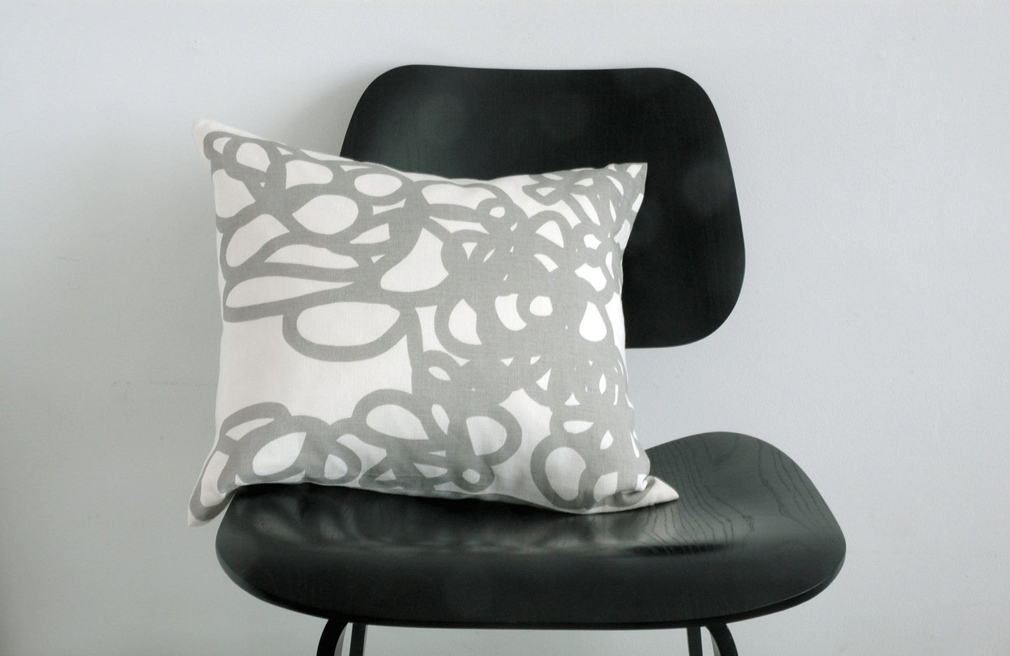 DAISY Decorative Pillow