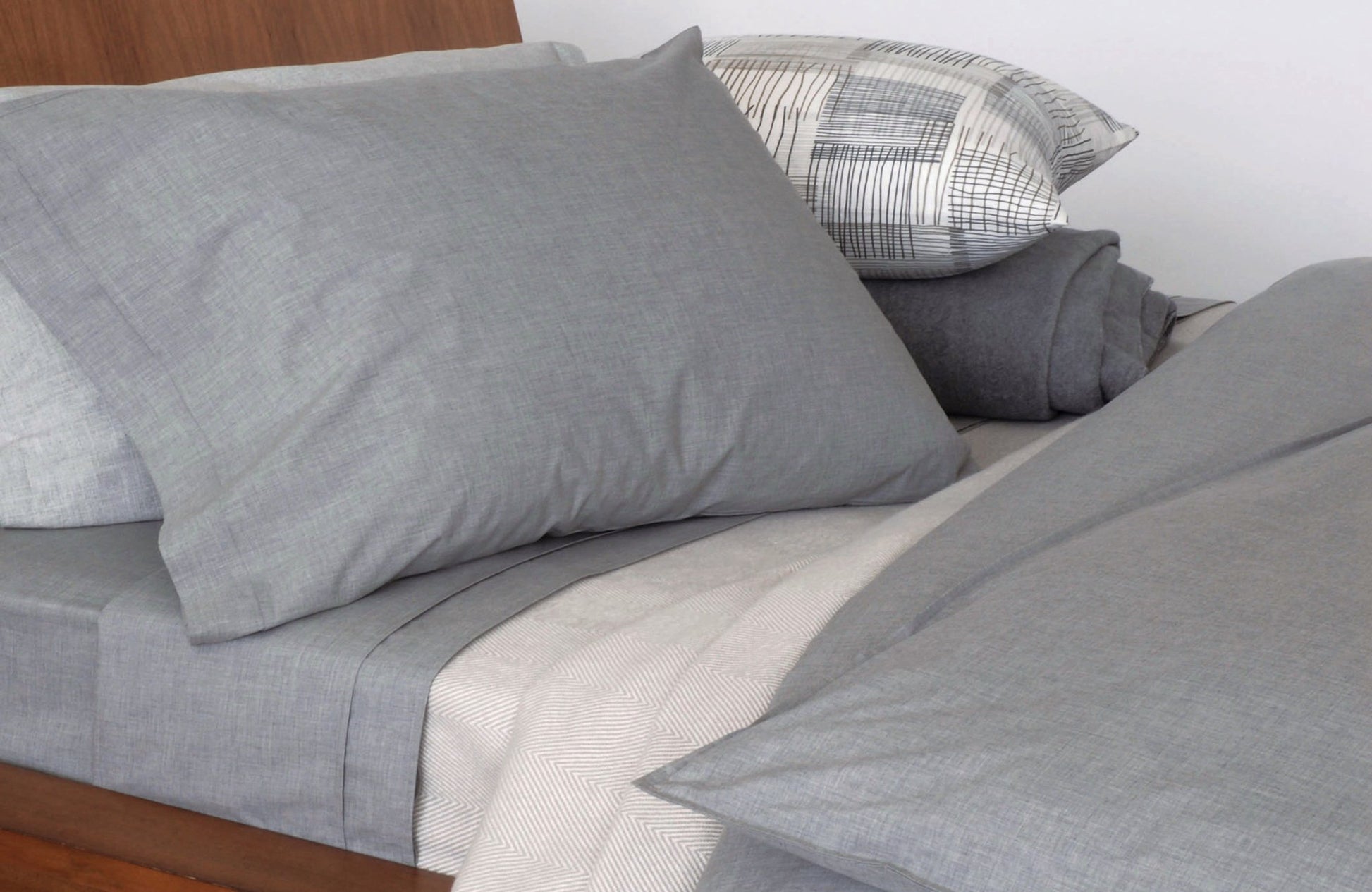 HEATHER 100% percale cotton sheet set cement soft grey - AREA home bedding
