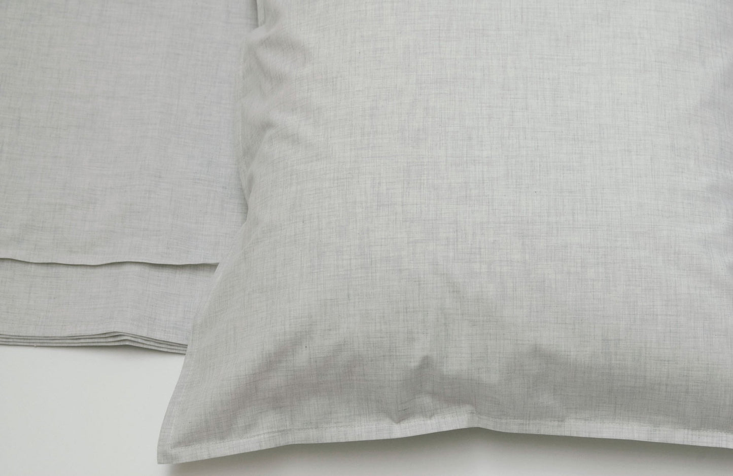 HEATHER 100% percale cotton fitted sheet cement soft grey - AREA home bedding