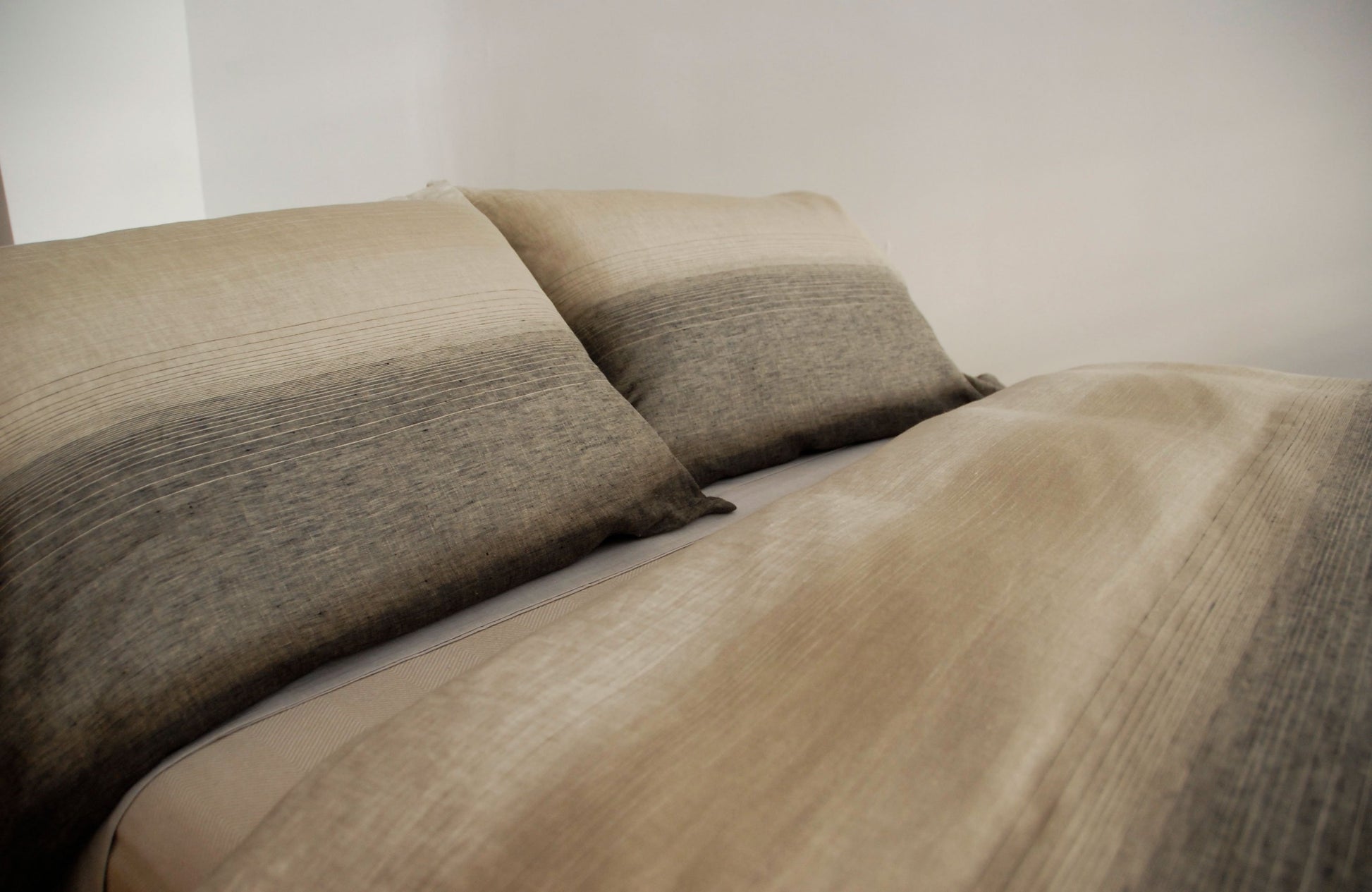 INES 100% linen grey sand white | AREA home bedding