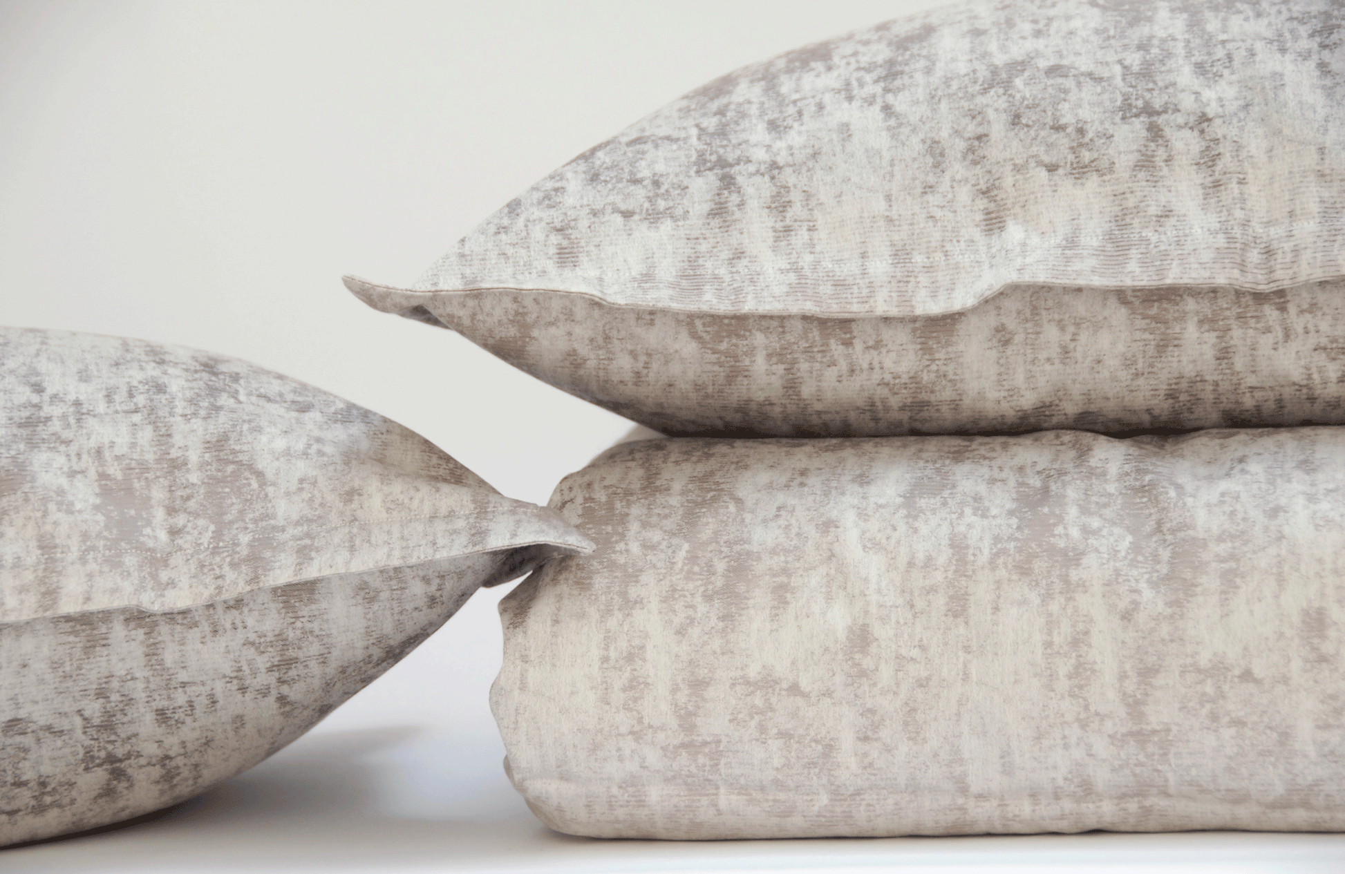 LEO 100% cotton jacquard brown grey | AREA home bedding