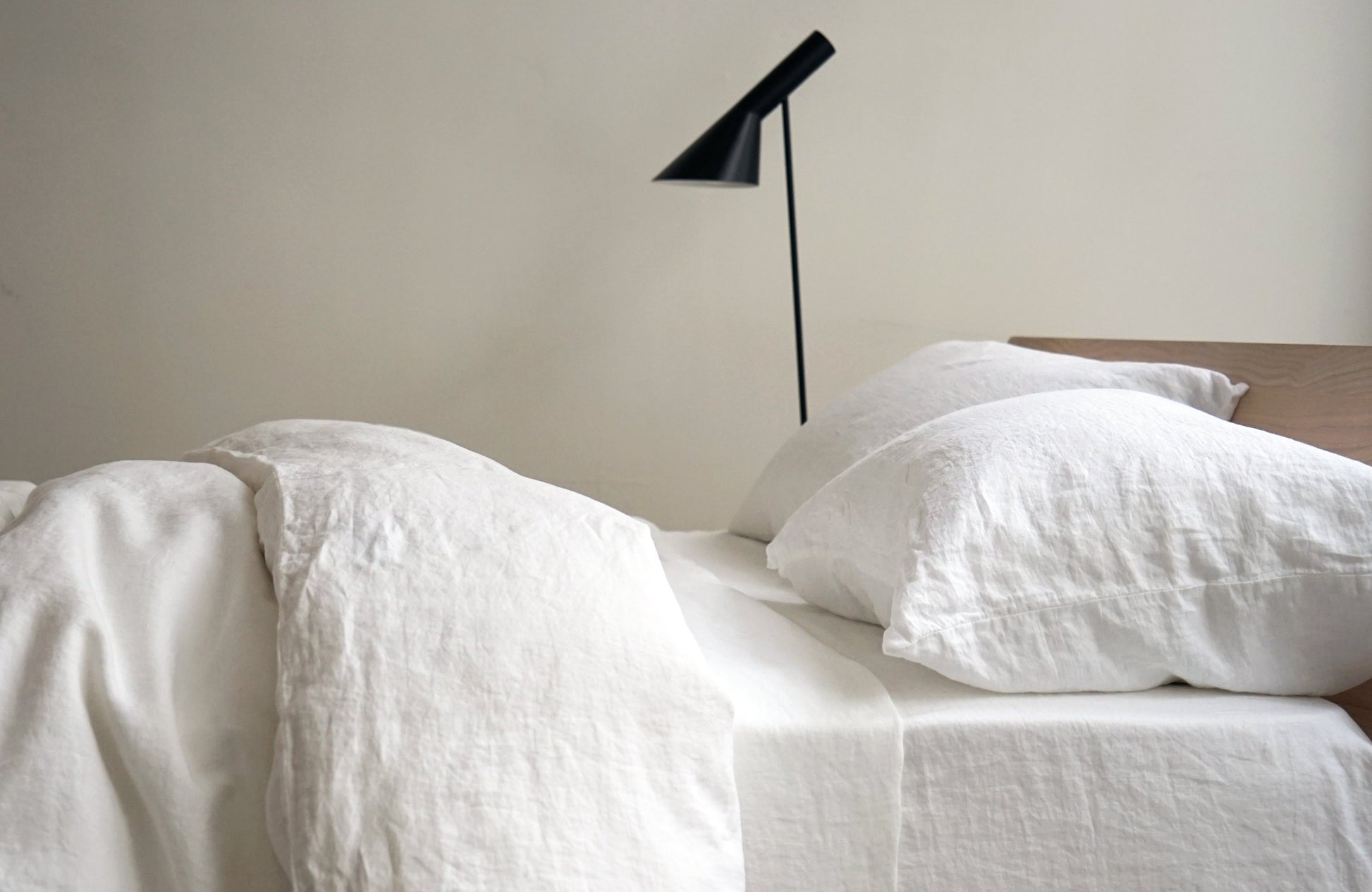 SIMONE 100% linen white natural | AREA home bedding