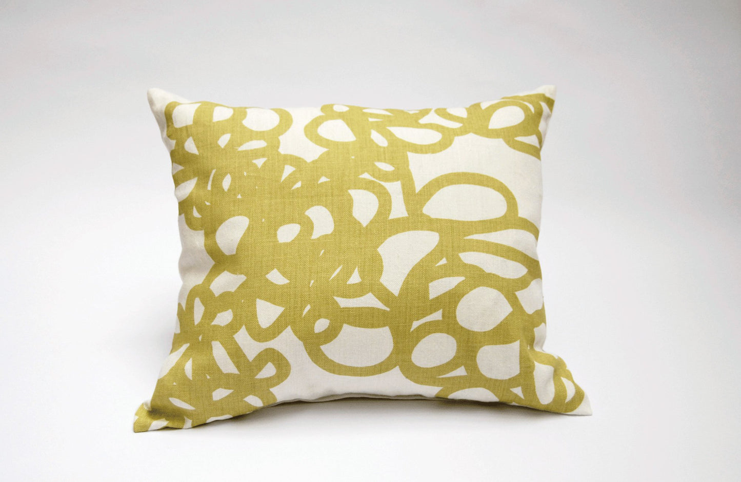 DAISY Decorative Pillow