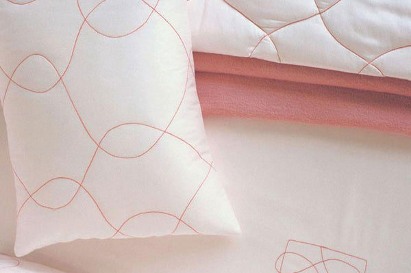 GLOBE pink crib fitted sheet